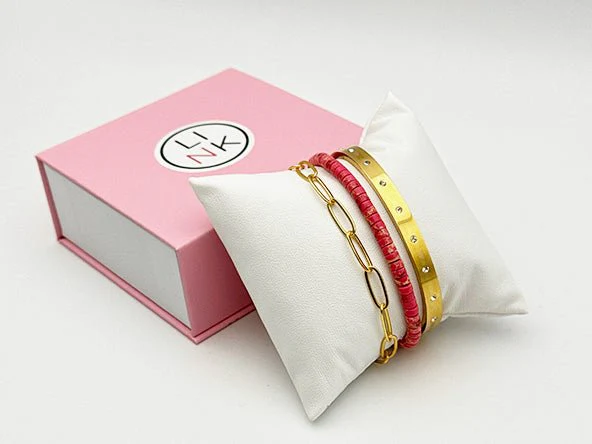 Sparkling Elegant Radiant Bracelet Set | Pink