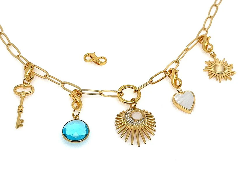 Elegant Paperclip Infinity Clasp Set | GOLD - Image 3