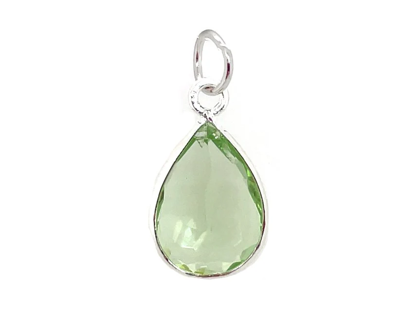 Eye Catching Teardrop | Green Quartz - Image 3