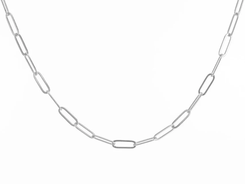 Elegant Paperclip Chain - Image 9