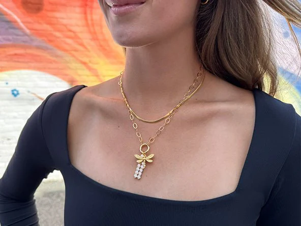 Sparkling Rectangle Pendant - Image 5